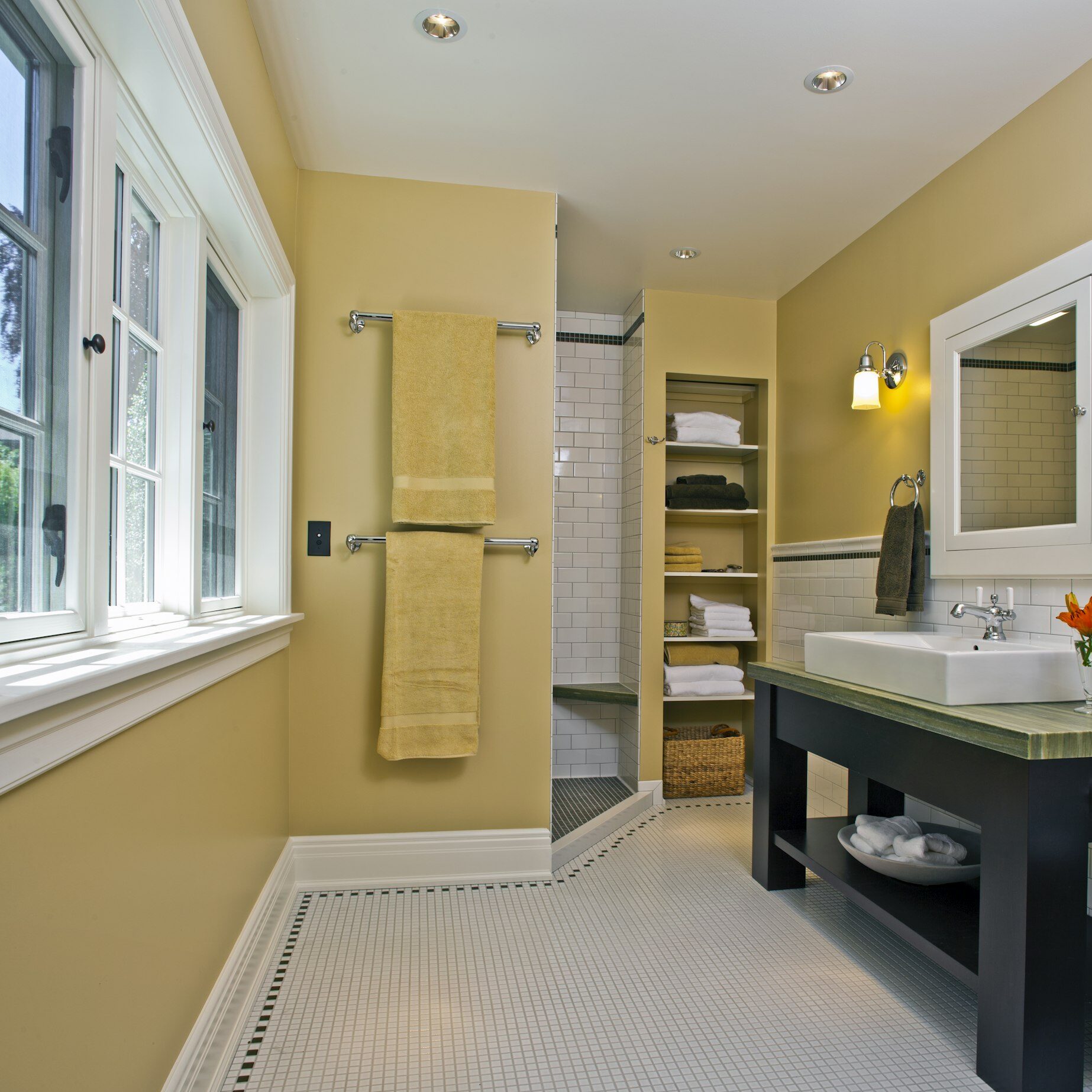 Modern Contemporary Bathroom